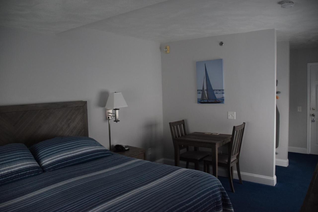Rhea'S Inn By The Sea Middletown Exterior foto